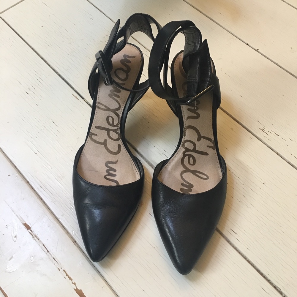 Sam Edelman okala black lea strapped heels